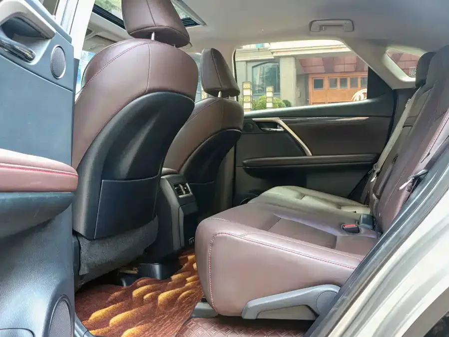 Lexus RX 2020 facelift 300 two-wheel drive comfort version 2022 — миниатюра 3