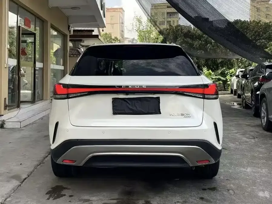 Lexus RX 2023 350h 4WD Pure Edition 2024 — миниатюра 3
