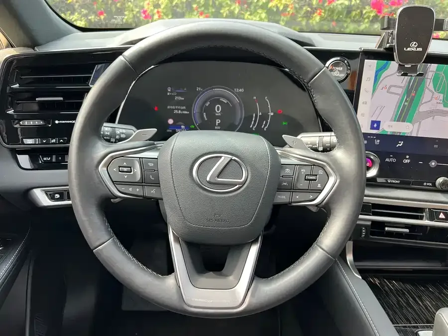 Lexus RX 2023 350h 4WD Pure Edition 2023 — миниатюра 3