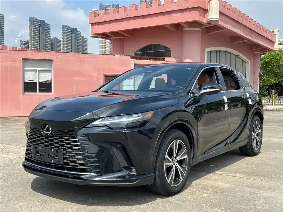 Lexus RX 2024