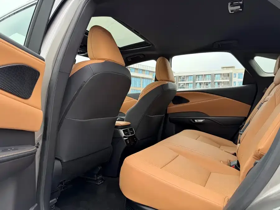 Lexus RX 2023 350h 2WD Enjoy Edition 2026 — миниатюра 2