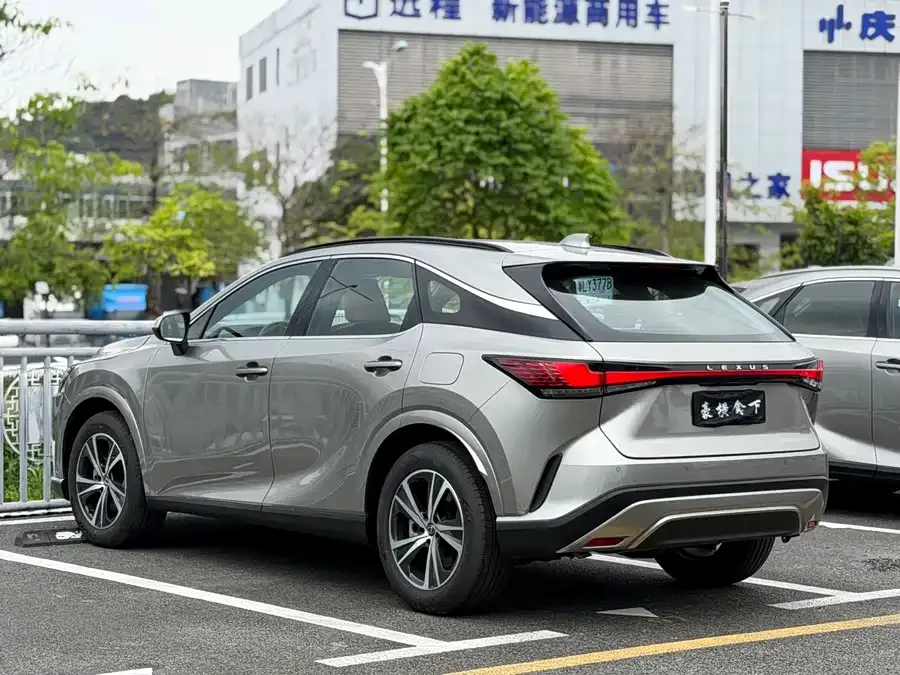 Lexus RX 2023 350h 2WD Enjoy Edition 2026 — миниатюра 3