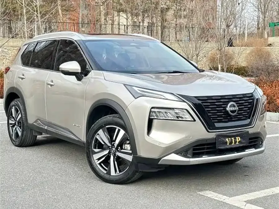Nissan X-Trail X-Trail 2023 e-POWER Super Hybrid Dual Motor 4WD Ultimate Edition 2023 — фото 1, купить с доставкой в Москву