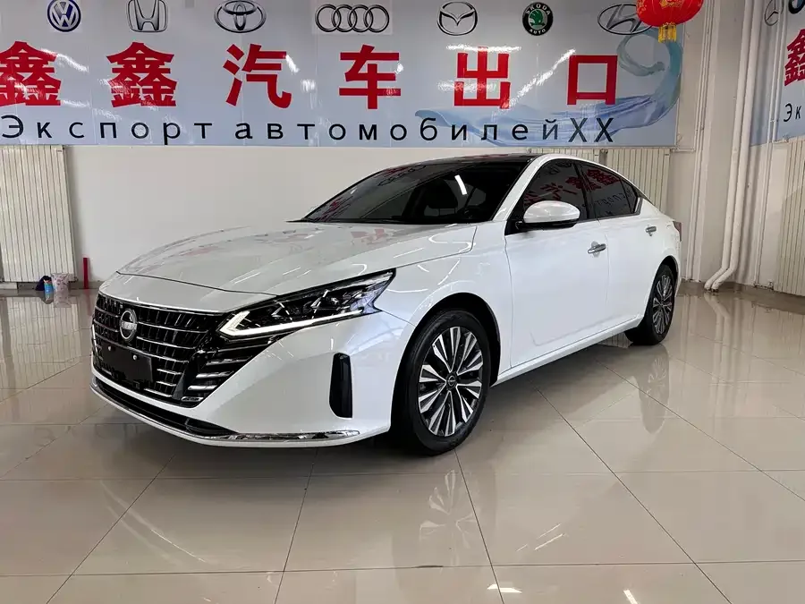 Nissan Altima 2023