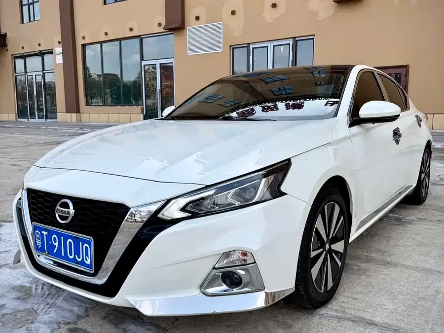 Nissan Altima 2022