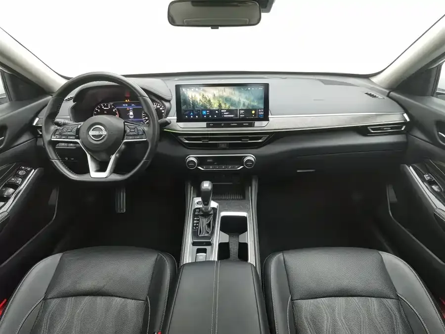 Nissan Altima Teana 2022 2.0L XL-Upr Premium Edition 2024 — миниатюра 2