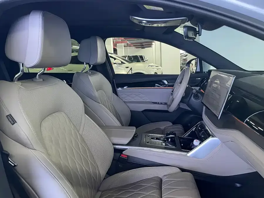 BYD Tang New Energy Tang New Energy 2024 DM-i Honor Edition 112KM Flagship Model 2024 — миниатюра 5