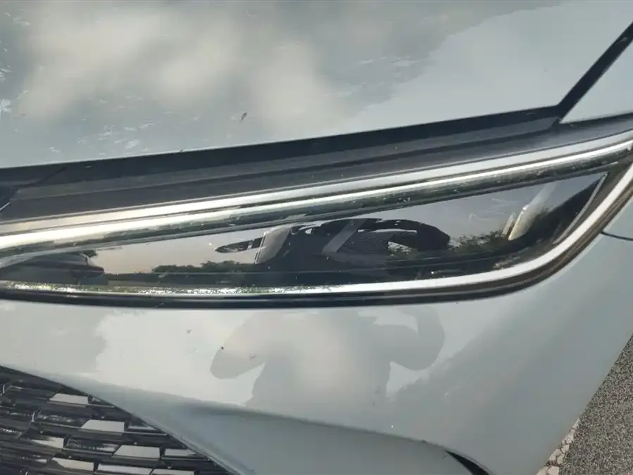 BYD Song L DM-i Song L DM-i 2025 Intelligent Driving Edition 112km Surpassing Edition 2025 — миниатюра 5