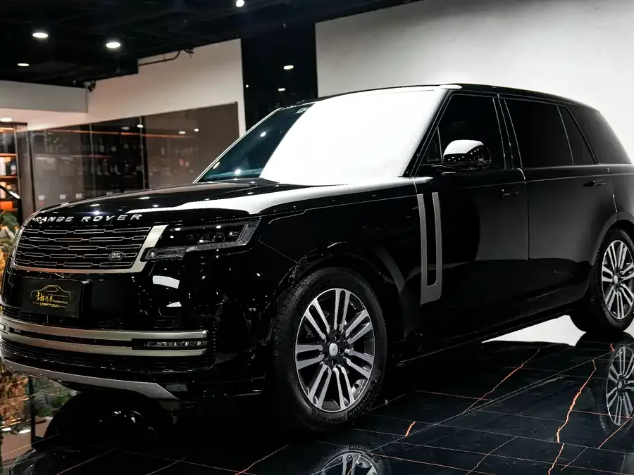 Land Rover Range Rover Range Rover 2023 3.0 L6 400PS Seven-seat Extended Edition 2024 — миниатюра 3