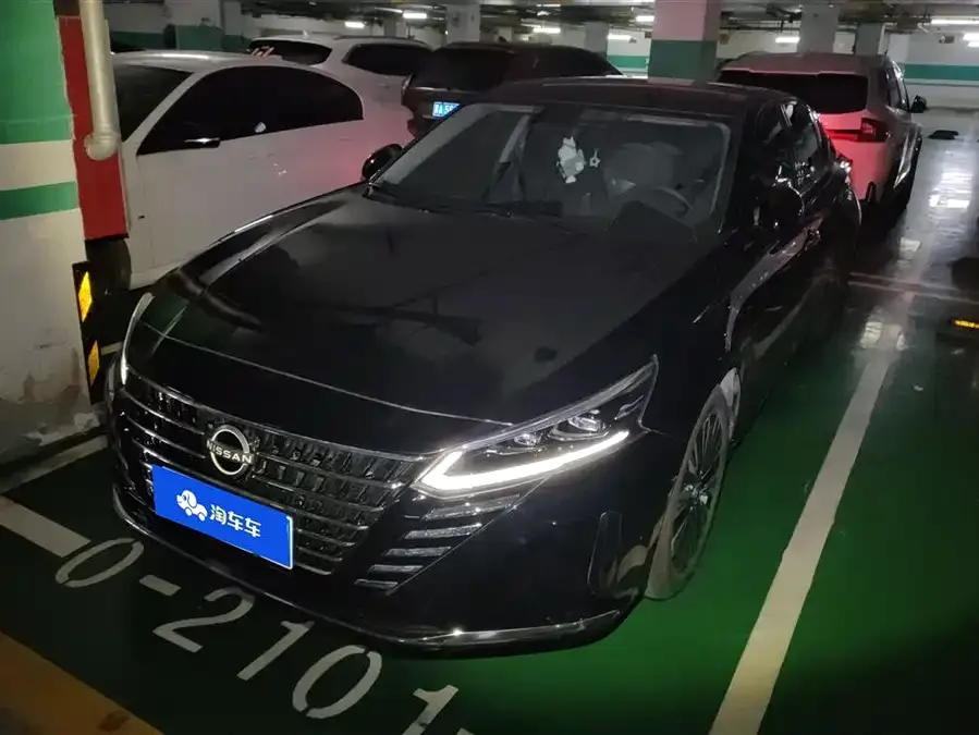 Nissan Altima 2025
