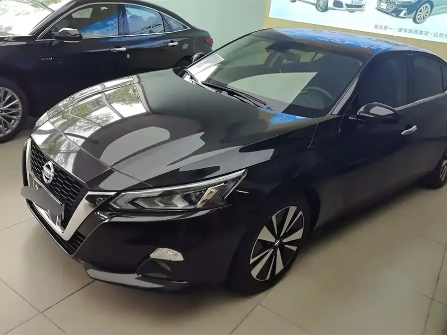 Nissan Altima 2022
