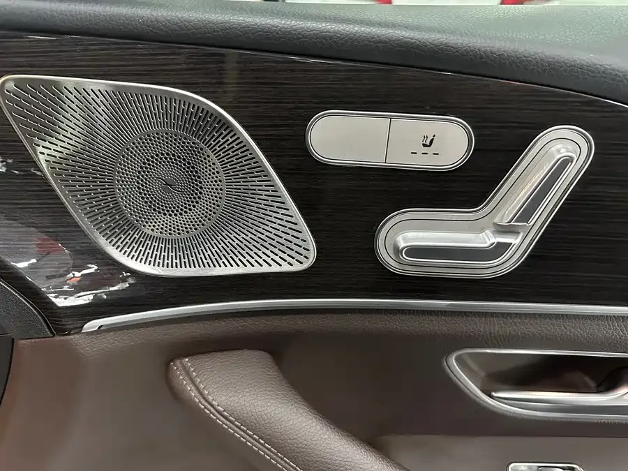 Mercedes-Benz GLE (Imported) Mercedes-Benz GLE (Imported) 2022 Facelift GLE 350 4MATIC Fashion Model 2022 — миниатюра 4
