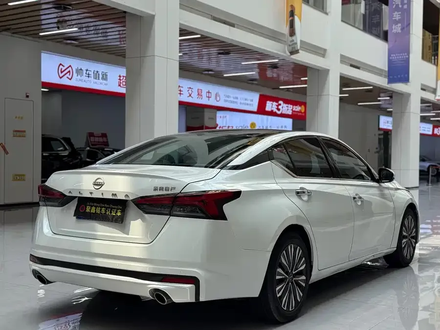 Nissan Altima 2022 Teana 2.0L XL-TLS Enjoy Edition 2023 — миниатюра 2
