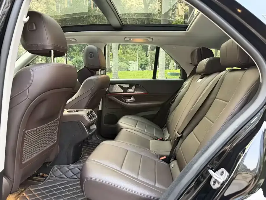 Mercedes-Benz GLE (Imported) Mercedes-Benz GLE (Imported) 2022 GLE 350 4MATIC Fashion Model 2022 — миниатюра 3