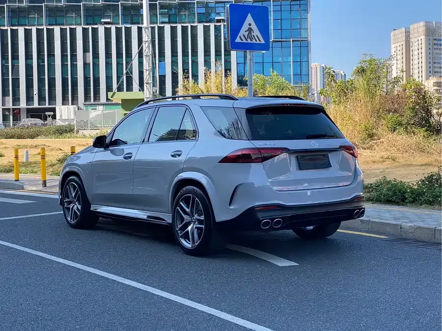 Mercedes-Benz GLE AMG Mercedes-Benz GLE AMG 2024 AMG GLE 53 4MATIC+ 2024 — миниатюра 2