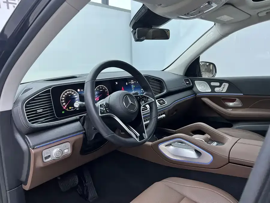 Mercedes-Benz GLE (Imported) Mercedes-Benz GLE (Imported) 2025 GLE 450 4MATIC Luxury 2025 — миниатюра 3