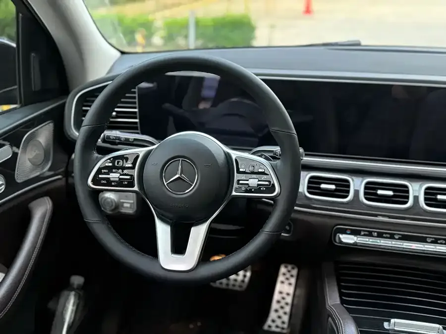 Mercedes-Benz GLE (Imported) Mercedes-Benz GLE (Imported) 2022 GLE 350 4MATIC Fashion Model 2022 — миниатюра 3