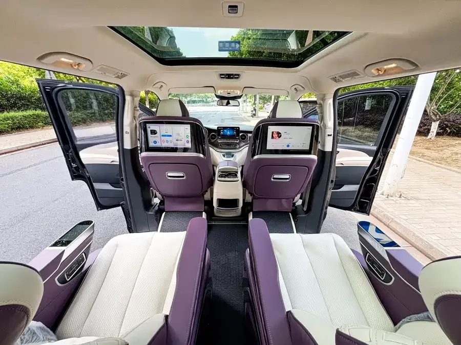 Mercedes-Benz Class V Mercedes-Benz V-Class 2022 V 260 Pilot Edition 2023 — миниатюра 5