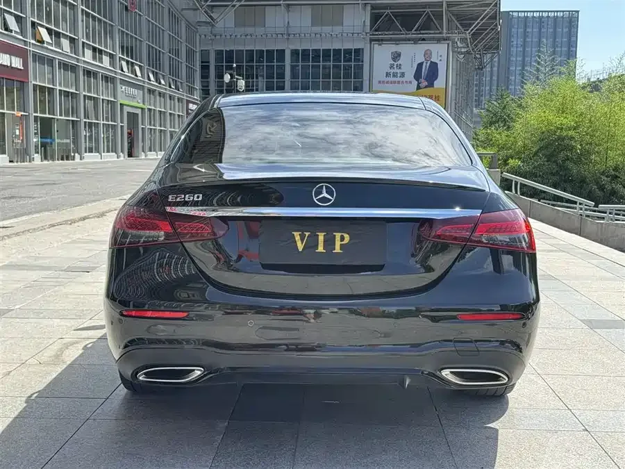 Mercedes-Benz E-Class Mercedes-Benz E-Class (Imported) 2023 E 260 Fashion Sports Edition 2023 — миниатюра 4