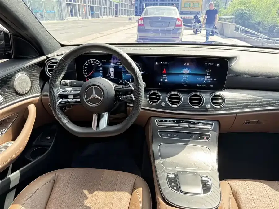 Mercedes-Benz E-Class Mercedes-Benz E-Class (Imported) 2023 E 260 Fashion Sports Edition 2023 — миниатюра 5