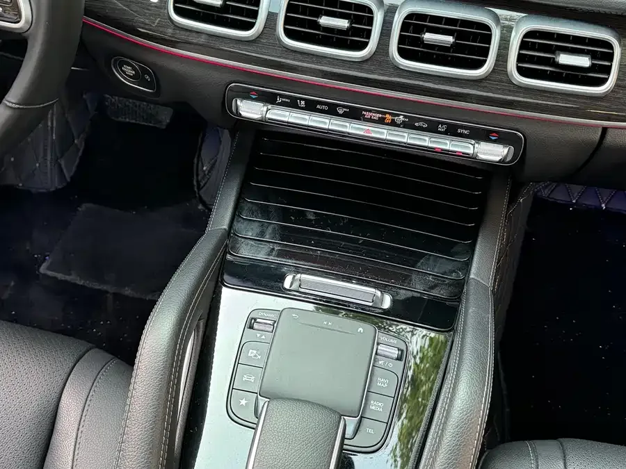 Mercedes-Benz GLE (Imported) Mercedes-Benz GLE (Imported) 2022 GLE 350 4MATIC Fashion Model 2022 — миниатюра 4