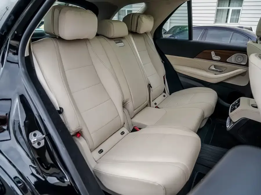 Mercedes-Benz GLE (Imported) Mercedes-Benz GLE (Imported) 2024 GLE 450 4MATIC Fashion Model 2024 — миниатюра 3