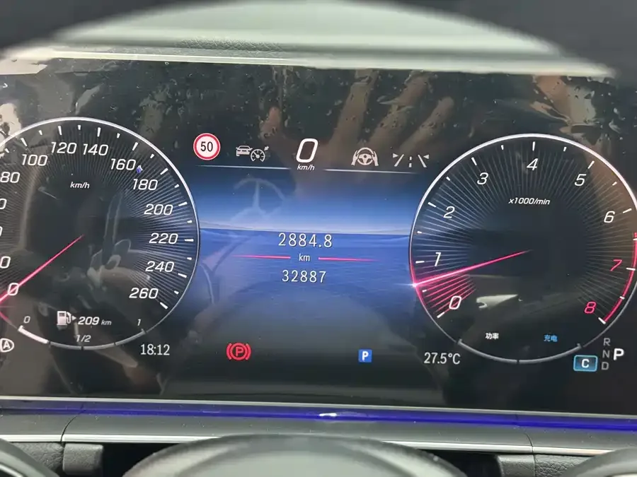 Mercedes-Benz GLE (Imported) Mercedes-Benz GLE (Imported) 2024 GLE 350 4MATIC Fashion Model 2024 — миниатюра 3