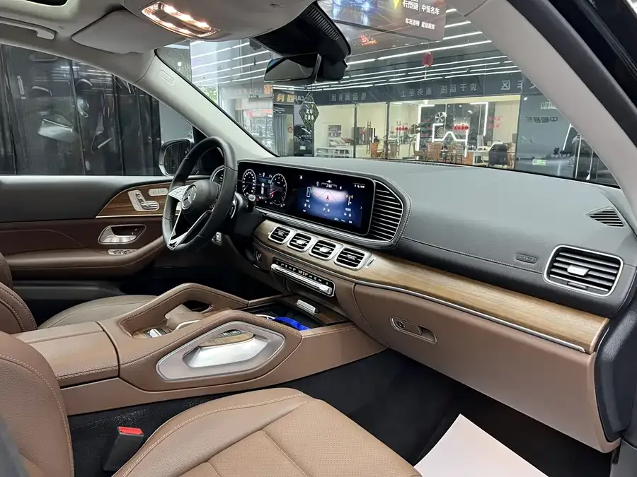 Mercedes-Benz GLE (Imported) Mercedes-Benz GLE (Imported) 2024 GLE 450 4MATIC Fashion Model 2024 — миниатюра 5