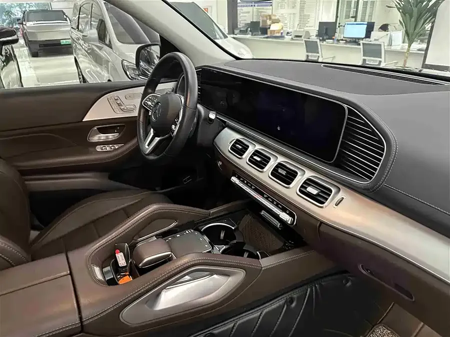 Mercedes-Benz GLE (Imported) Mercedes-Benz GLE (Imported) 2023 GLE 450 4MATIC Fashion Model 2023 — миниатюра 5