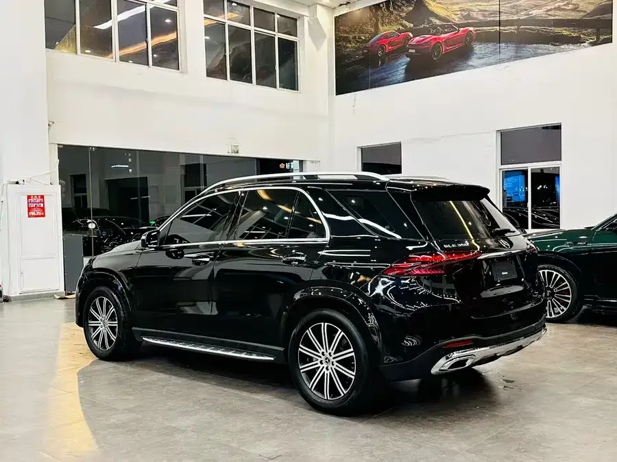 Mercedes-Benz GLE (Imported) Mercedes-Benz GLE (Imported) 2025 GLE 350 4MATIC Fashion Model 2025 — миниатюра 4