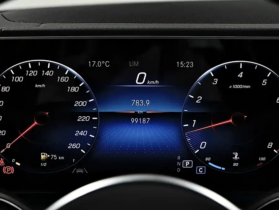 Mercedes-Benz GLE (Imported) Mercedes-Benz GLE (Imported) 2022 Facelift GLE 350 4MATIC Fashion Model 2022 — миниатюра 3