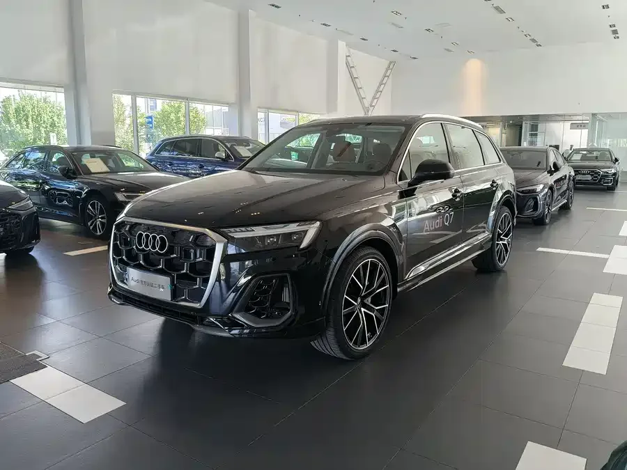 Audi Q7 2025