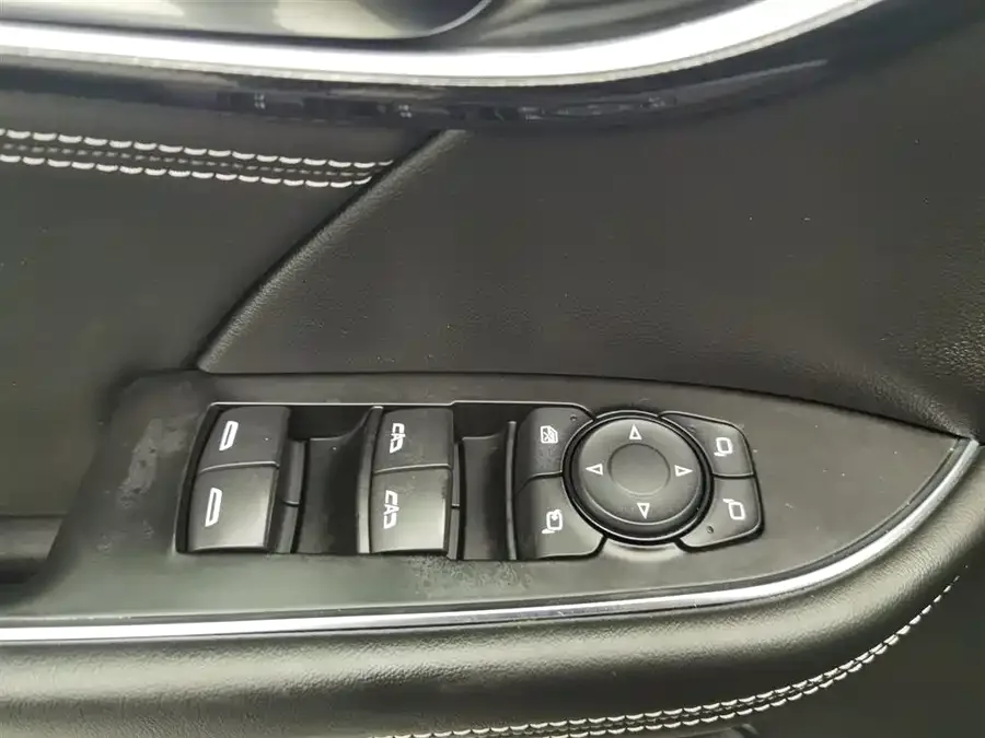 Buick Envision Plus Envision Plus 2023 Envision Plus 652T Five-seat Four-wheel Drive Luxury Model 2024 — миниатюра 3