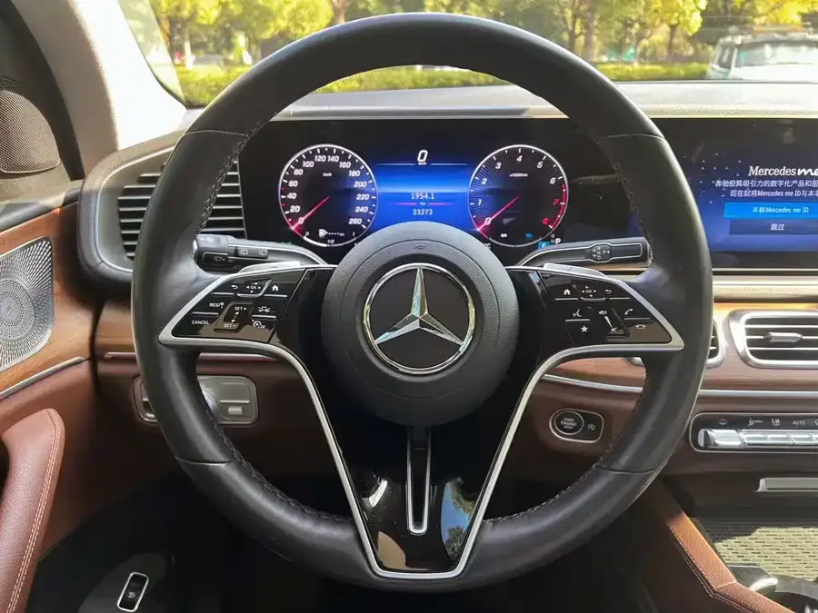 Mercedes-Benz GLE (Imported) Mercedes-Benz GLE (Imported) 2025 GLE 450 4MATIC Fashion Model 2025 — миниатюра 4
