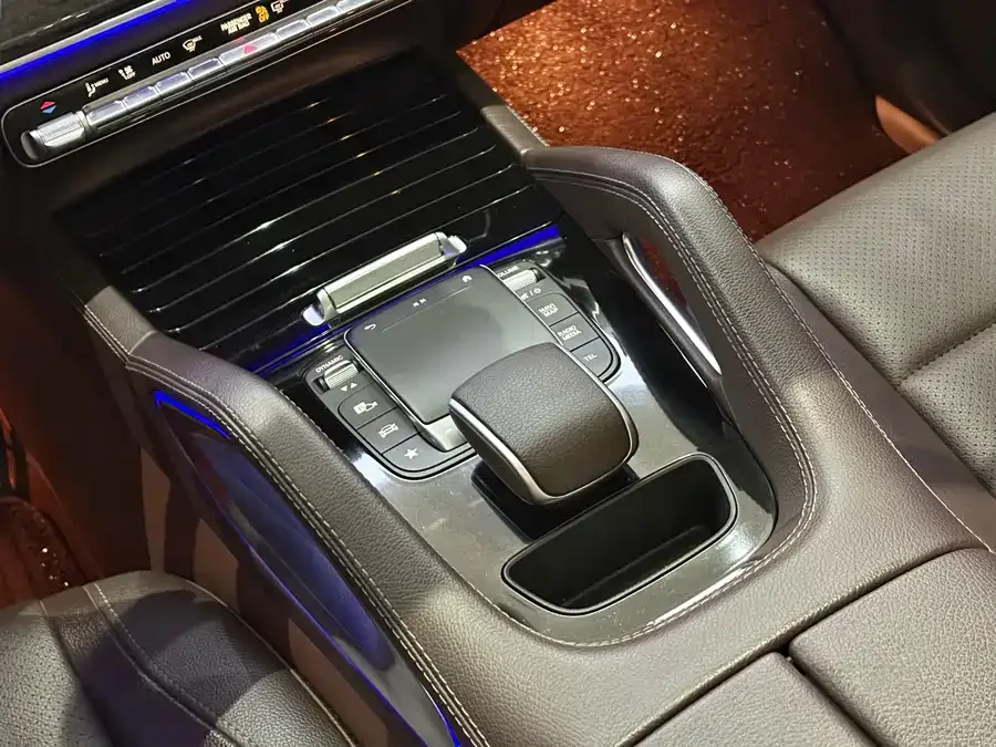 Mercedes-Benz GLE (Imported) Mercedes-Benz GLE (Imported) 2022 GLE 350 4MATIC Fashion Model 2023 — миниатюра 3