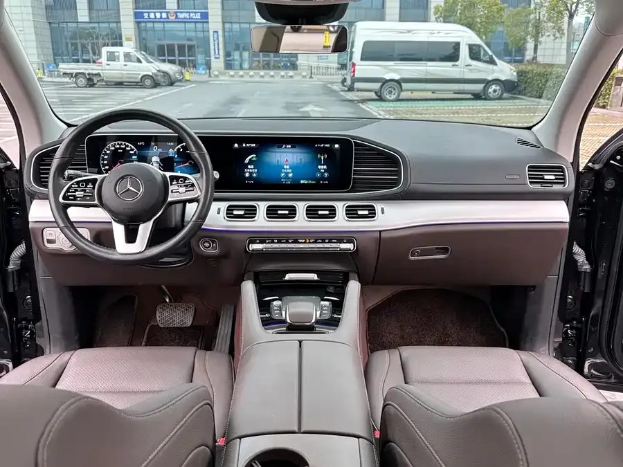 Mercedes-Benz GLE (Imported) Mercedes-Benz GLE (Imported) 2023 GLE 450 4MATIC Fashion Model 2023 — миниатюра 4