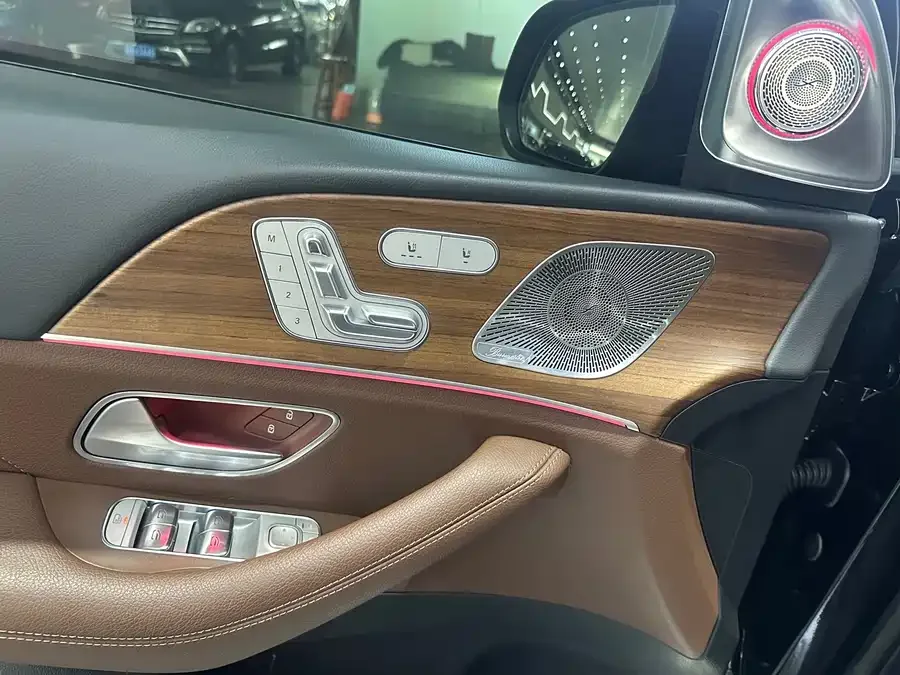 Mercedes-Benz GLE (Imported) Mercedes-Benz GLE (Imported) 2024 GLE 450 4MATIC Fashion Model 2024 — миниатюра 3
