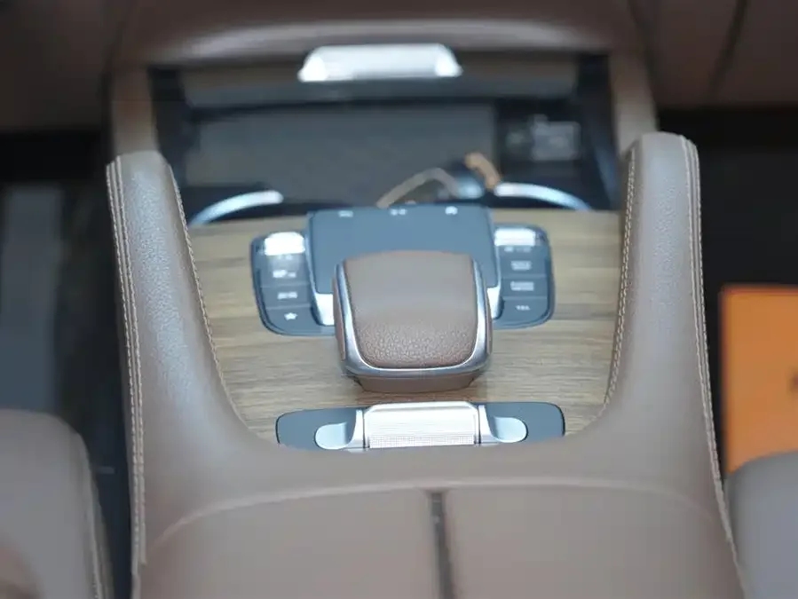 Mercedes-Benz GLE (Imported) Mercedes-Benz GLE (Imported) 2024 GLE 450 4MATIC Fashion Model 2024 — миниатюра 5