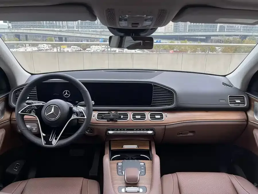Mercedes-Benz GLE (Imported) Mercedes-Benz GLE (Imported) 2024 GLE 450 4MATIC Fashion Model 2024 — миниатюра 4