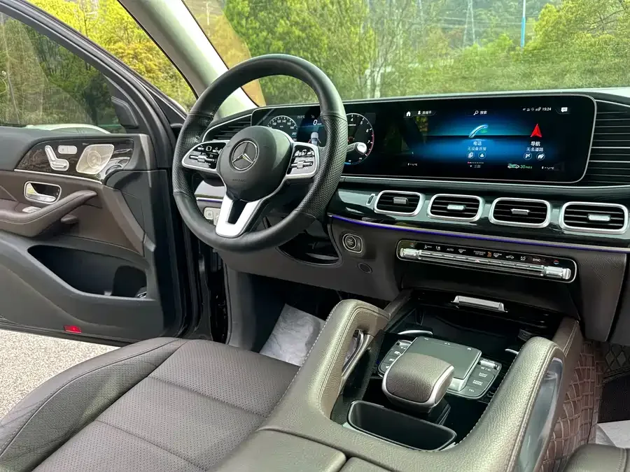 Mercedes-Benz GLE (Imported) Mercedes-Benz GLE (Imported) 2022 GLE 350 4MATIC Fashion Model 2022 — миниатюра 4
