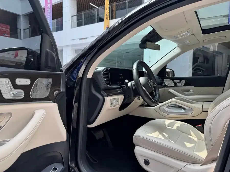 Mercedes-Benz GLE (Imported) Mercedes-Benz GLE (Imported) 2024 GLE 350 4MATIC Fashion Model 2024 — миниатюра 3