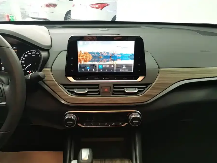Nissan Altima Teana 2021 2.0L XL Comfort Edition 2022 — миниатюра 4