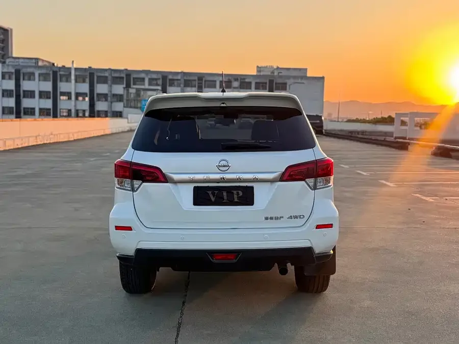 Nissan Terra 2020 Tuda 2.5L XV 4WD Automatic 4WD Flagship Edition 2022 — миниатюра 2