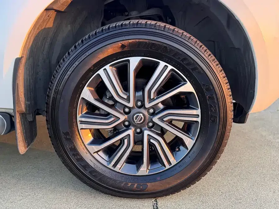 Nissan Terra 2020 Tuda 2.5L XV 4WD Automatic 4WD Flagship Edition 2022 — миниатюра 3