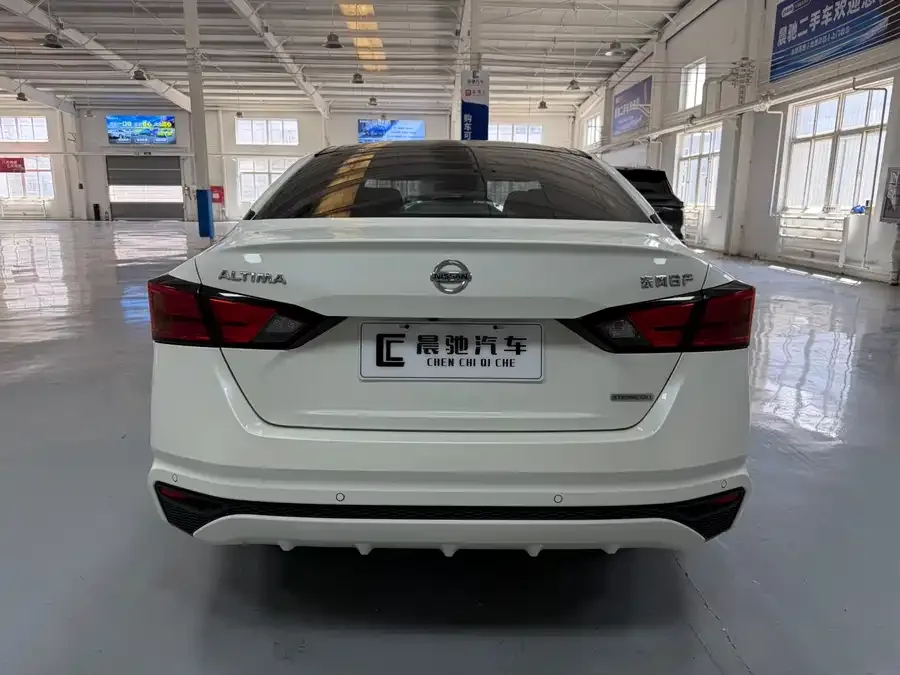 Nissan Altima Teana 2021 2.0L XL Comfort Edition 2023 — миниатюра 2