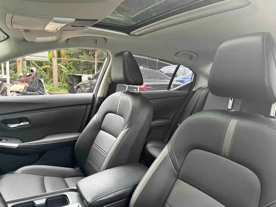 Nissan Sylphy Sylphy 2022 1.6L XL CVT Enjoy Edition 2022 — миниатюра 3