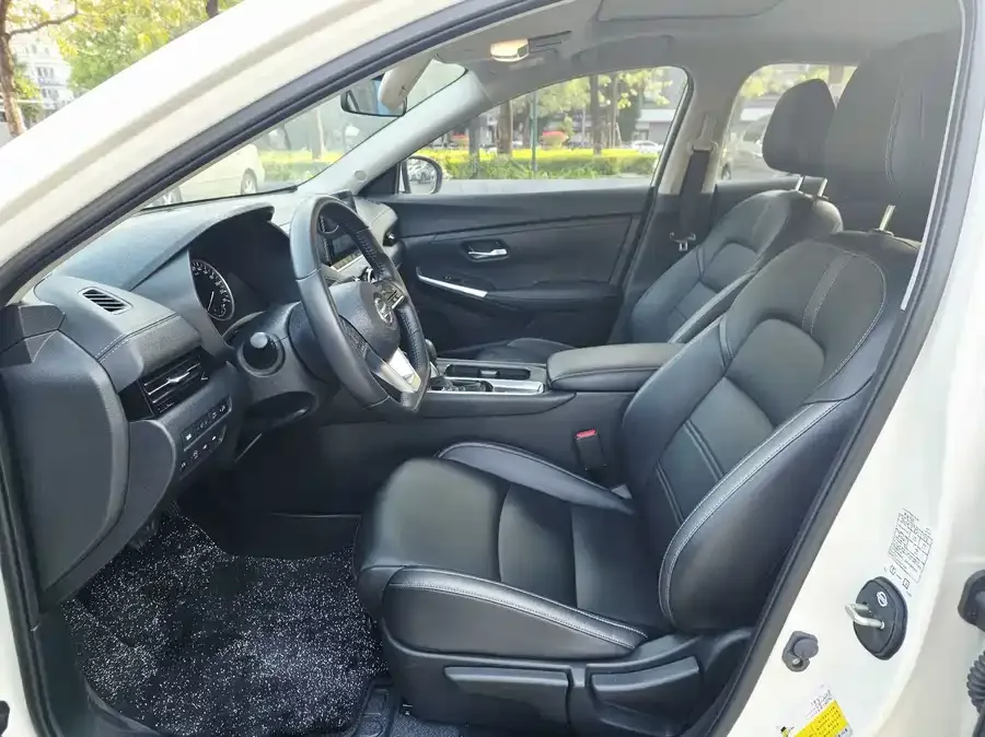Nissan Sylphy Sylphy 2022 1.6L XL CVT Smart Edition 2023 — миниатюра 4