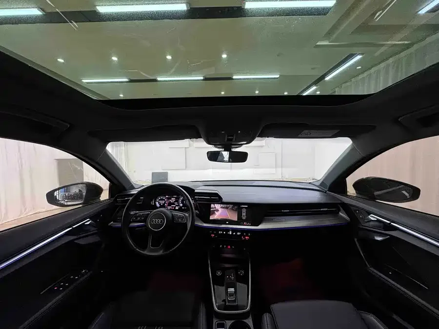 Audi A3 2022 A3L Limousine 35 TFSI Fashion Sports 2022 — миниатюра 5