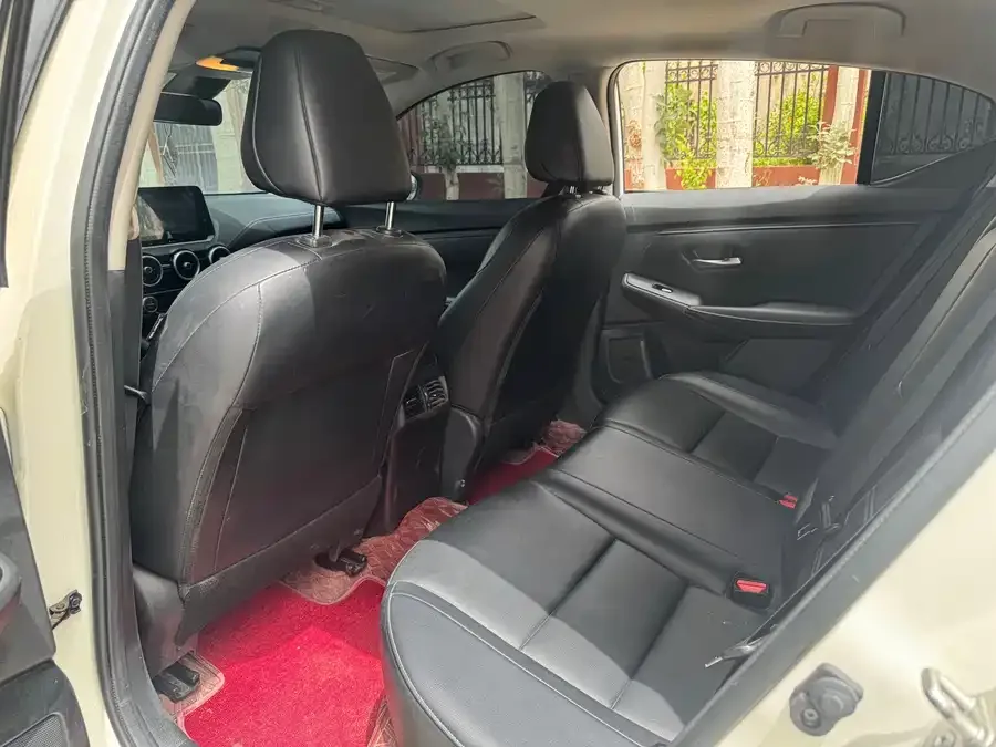 Nissan Sylphy Sylphy 2022 1.6L XL CVT Enjoy Edition 2022 — миниатюра 5