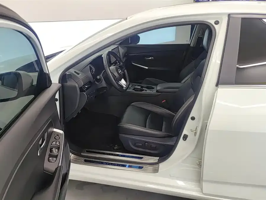 Nissan Sylphy Sylphy 2023 Super Hybrid Electric Drive Super Intelligent Connection Plus 2024 — миниатюра 3